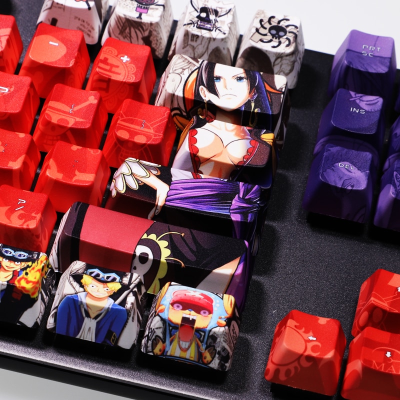 Mechanical Keyboard PBT Keycaps Cherry Profile Anime Gartoon One Piece Luffy Personality 87 104 108 Key Gamer Dye subbed Keycap